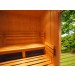Interni della cabina sauna da esterno Oceanic, con finiture in abete scandinavo o - a scelta - con legno di obeche